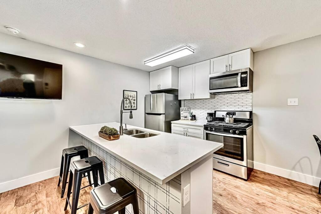 New - Near Deep Ellum + Downtown Dallas Flat المظهر الخارجي الصورة